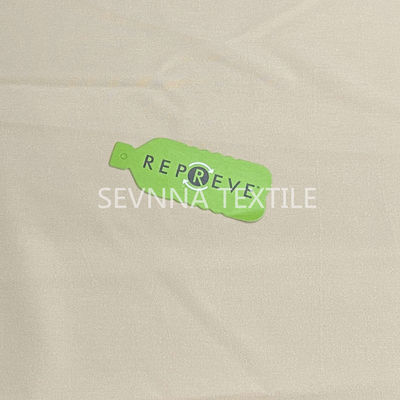 A fibra de Repreve reciclou senhoras da tela do roupa de banho encalha o maiô do desgaste