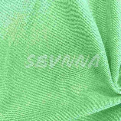 Leggings de comprimento total e largura de 145 cm, tecido com material spandex