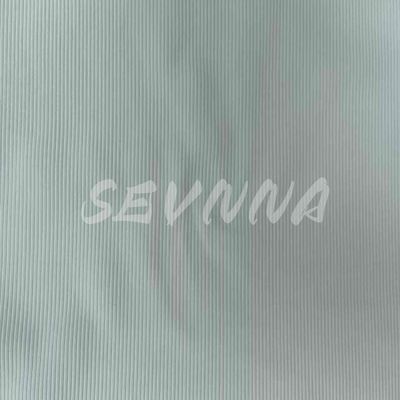 85% de nylon 15% de spandex