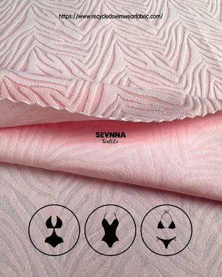 Confortável e elegante com a nossa coleção de tecidos de tricô