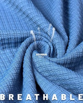 Mantenha-se fresco e confortável com o nosso tecido de yoga flexível e respirável
