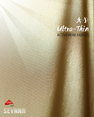 Tecido leve de Lycra elástica de 135 g/m² com 158 cm de largura e composição de 45% nylon + 55% Lycra para conforto superior