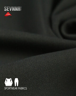 Tecidos de Lycra com elasticidade superior e propriedades de absorção de umidade, ideais para roupas de yoga, vestuário de ginástica e uniformes esportivos.