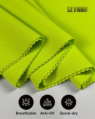 Tecido de nylon reciclado sustentável que oferece resistência, durabilidade e produção ecologicamente correta, ideal para vestuário e equipamentos para atividades ao ar livre
