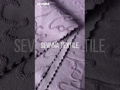 Descubra os benefícios do tecido reciclado de maiô para adultos