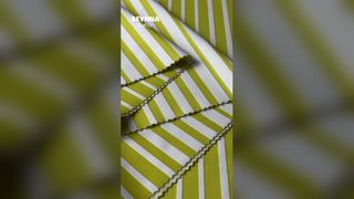 Tecido durável para ioga em poliéster reciclado 58% com propriedades de elasticidade e absorção de umidade em 4 vias